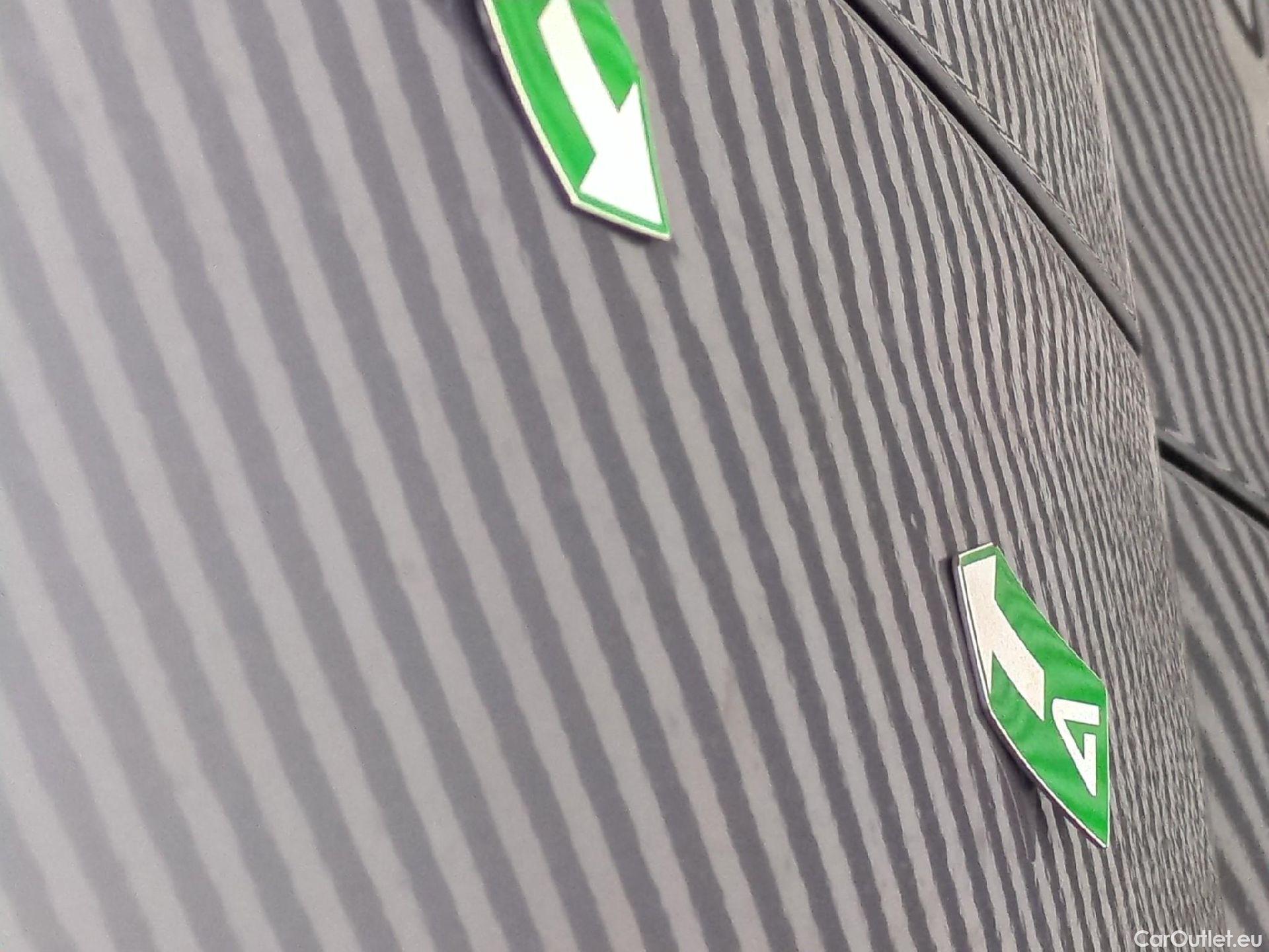  Peugeot  308 PEUGEOT  SW / 2021 / 5P / Break BlueHDi 130 EAT8 ACTIVE PACK #30