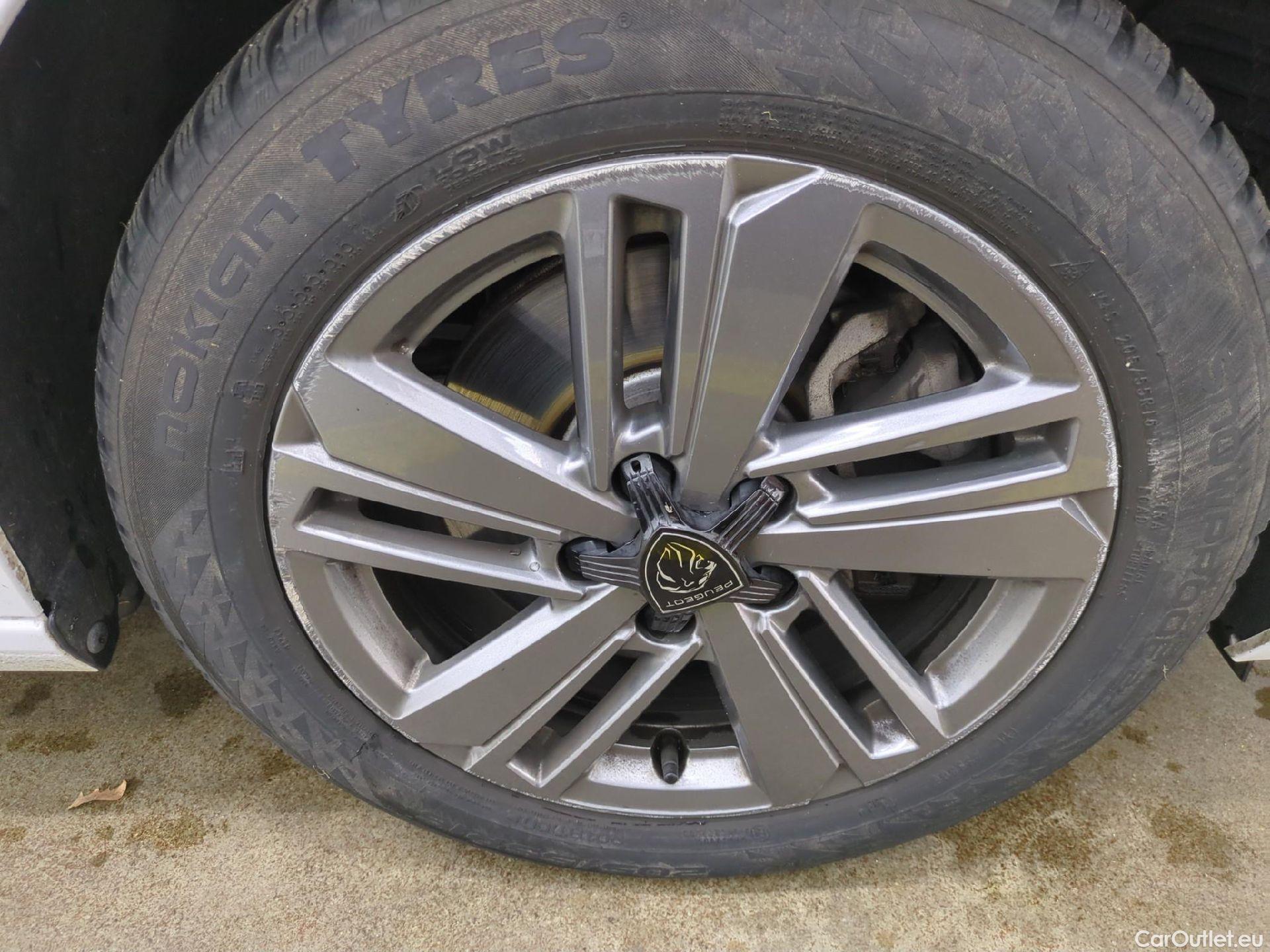  Peugeot  308 PEUGEOT  SW / 2021 / 5P / Break BlueHDi 130 EAT8 ACTIVE PACK #8