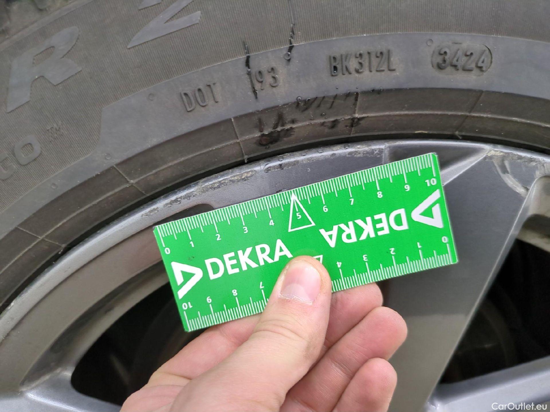  Peugeot  308 PEUGEOT  SW / 2021 / 5P / Break BlueHDi 130 EAT8 ACTIVE PACK #17