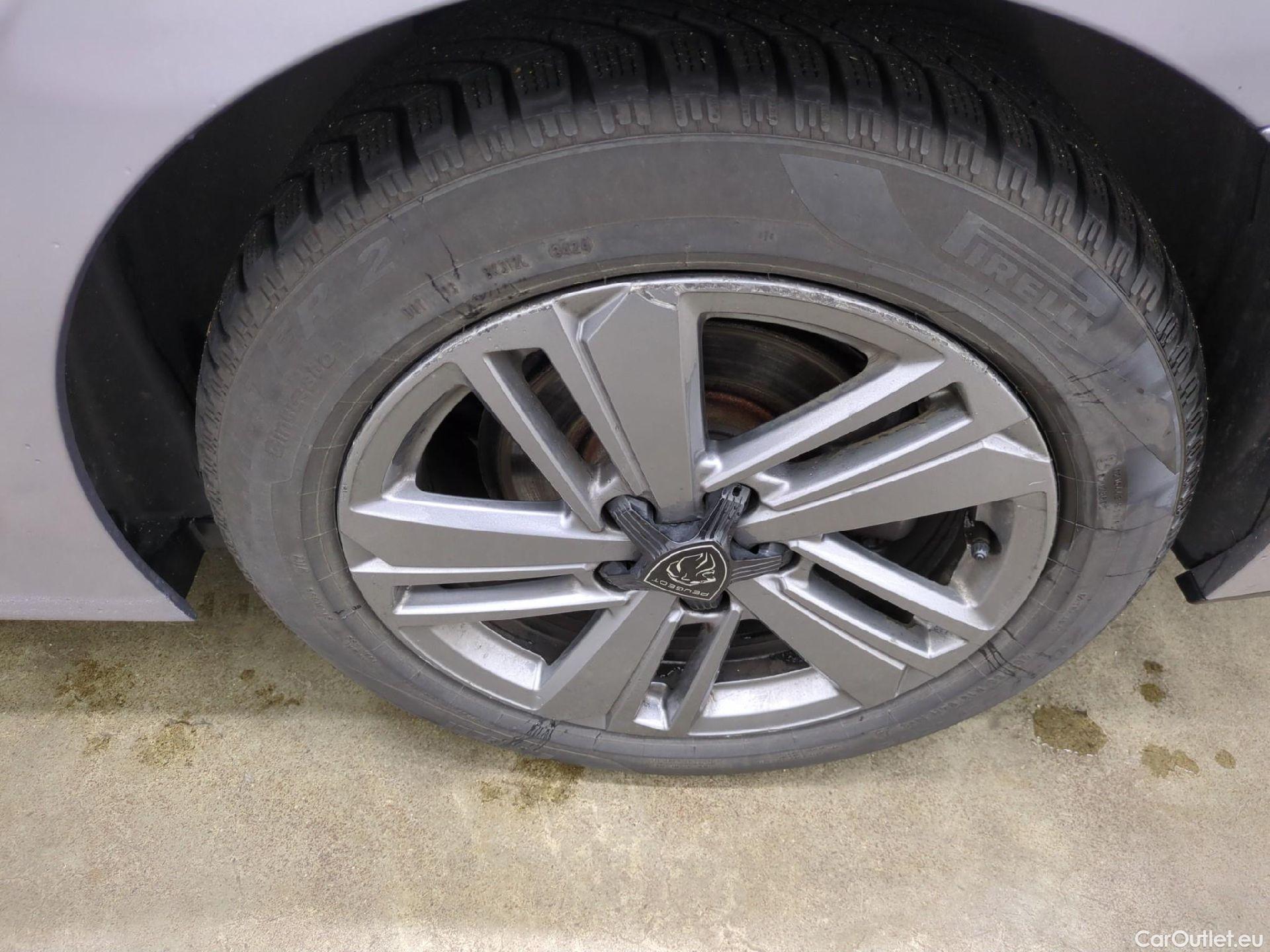  Peugeot  308 PEUGEOT  SW / 2021 / 5P / Break BlueHDi 130 EAT8 ACTIVE PACK #15