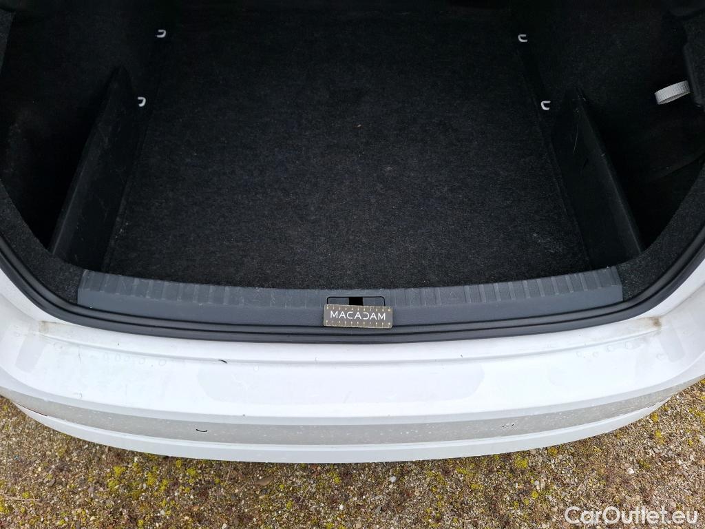  Skoda  Octavia  Berline Business 2.0 TDI 115CV BVM6 E6d #10