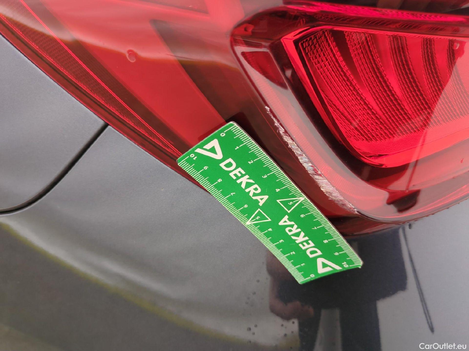  Seat  Leon SEAT  Sportstourer / 2020 / 5P / Break 1.0 eTSI 110 DSG S&S Style Business #65