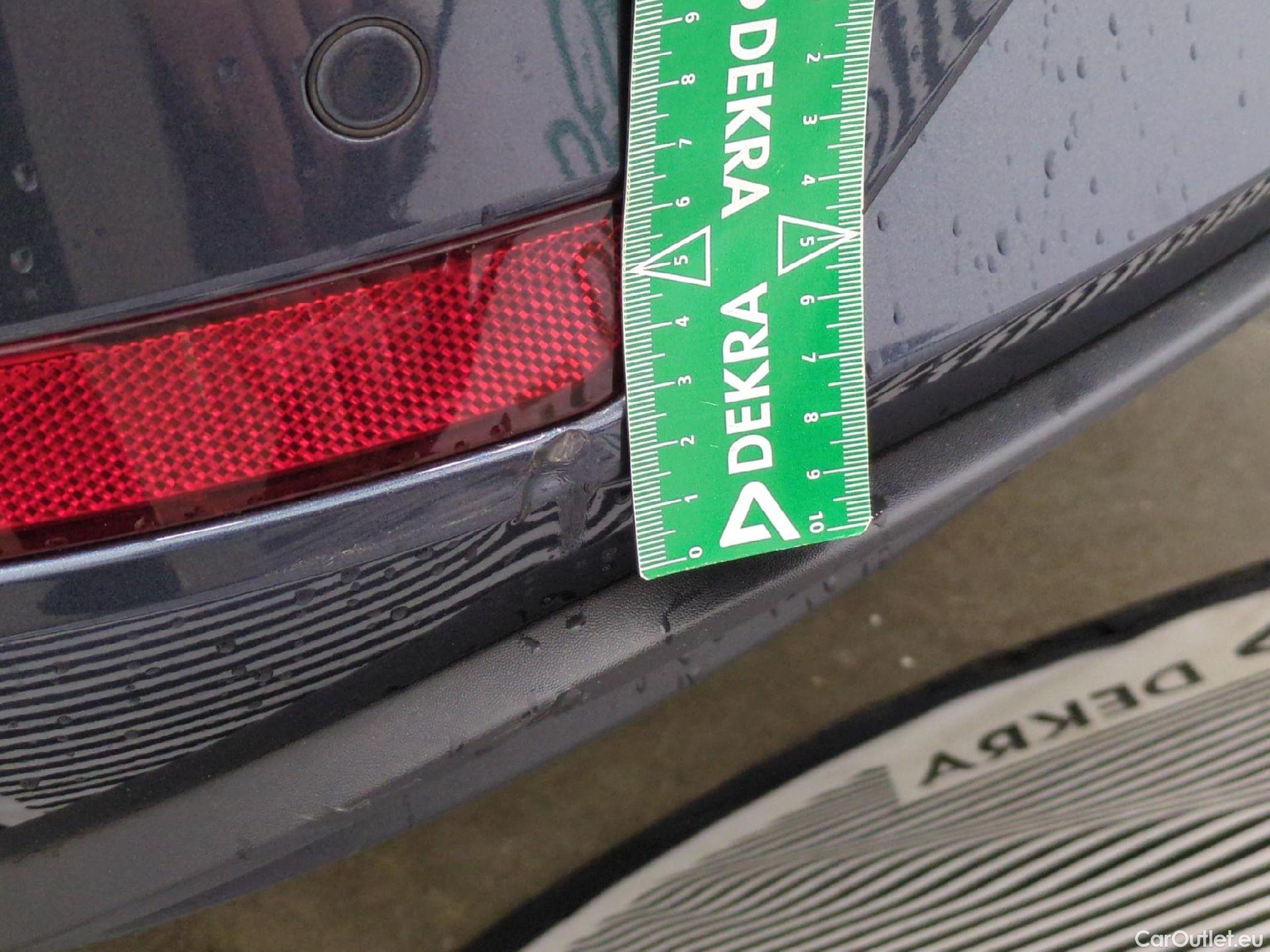  Seat  Leon SEAT  Sportstourer / 2020 / 5P / Break 1.0 eTSI 110 DSG S&S Style Business #60