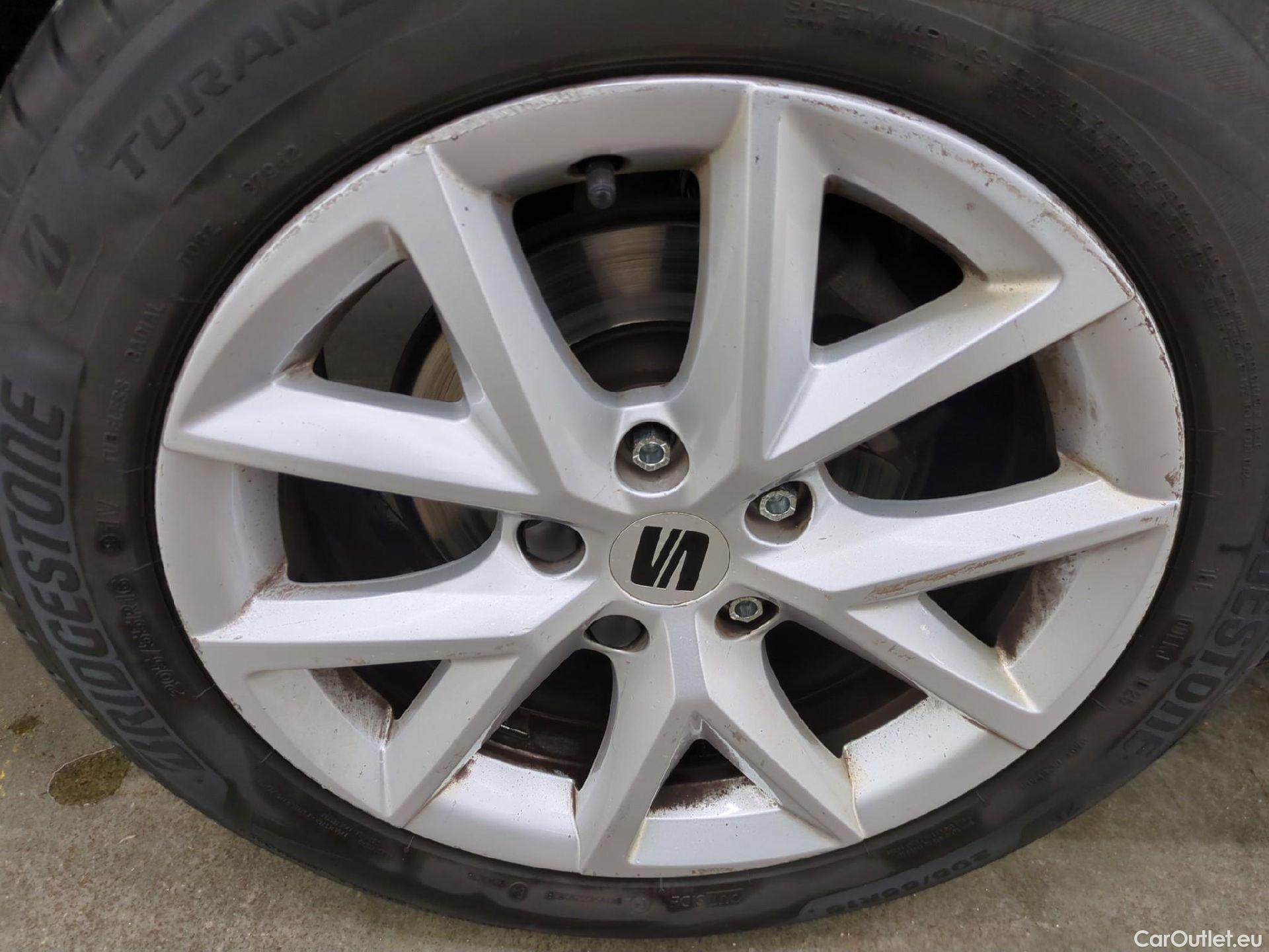  Seat  Leon SEAT  Sportstourer / 2020 / 5P / Break 1.0 eTSI 110 DSG S&S Style Business #31