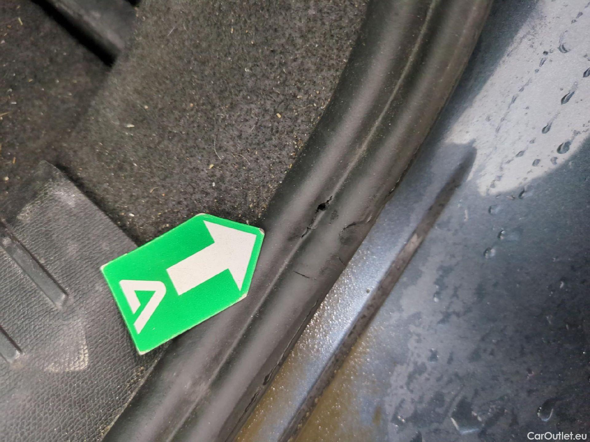  Seat  Leon SEAT  Sportstourer / 2020 / 5P / Break 1.0 eTSI 110 DSG S&S Style Business #7