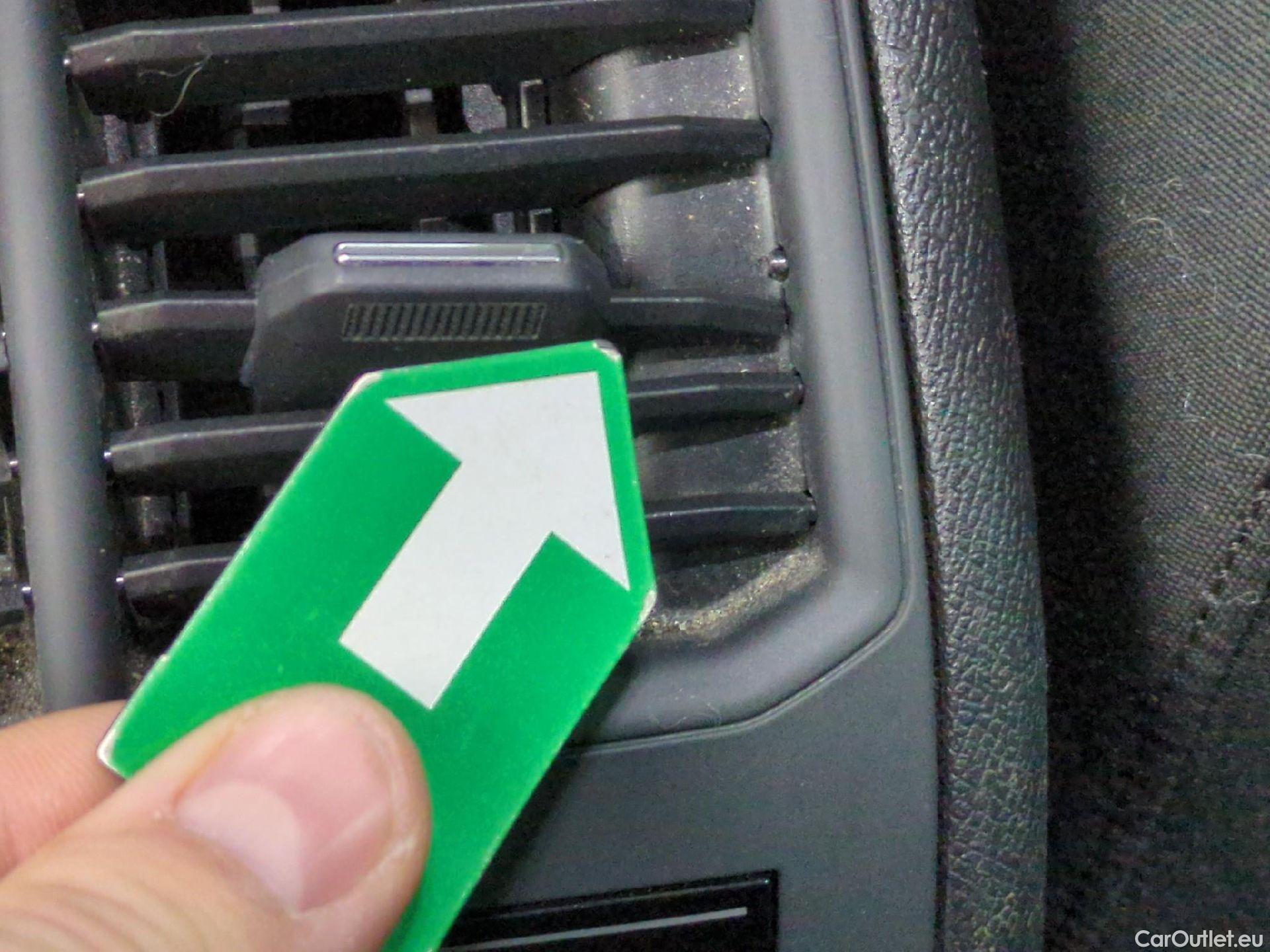  Seat  Leon SEAT  Sportstourer / 2020 / 5P / Break 1.0 eTSI 110 DSG S&S Style Business #1