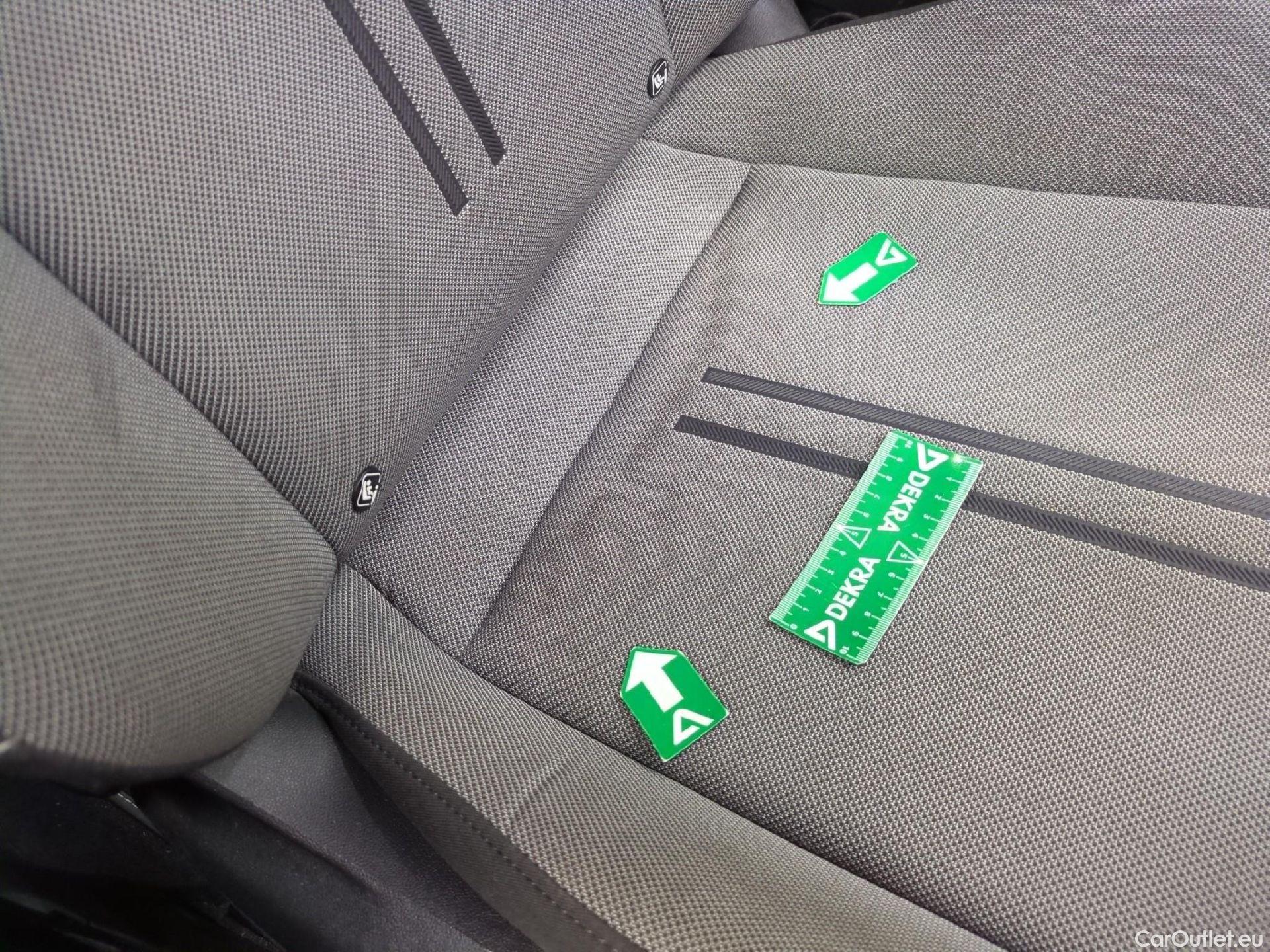  Seat  Leon SEAT  Sportstourer / 2020 / 5P / Break 1.0 eTSI 110 DSG S&S Style Business #13