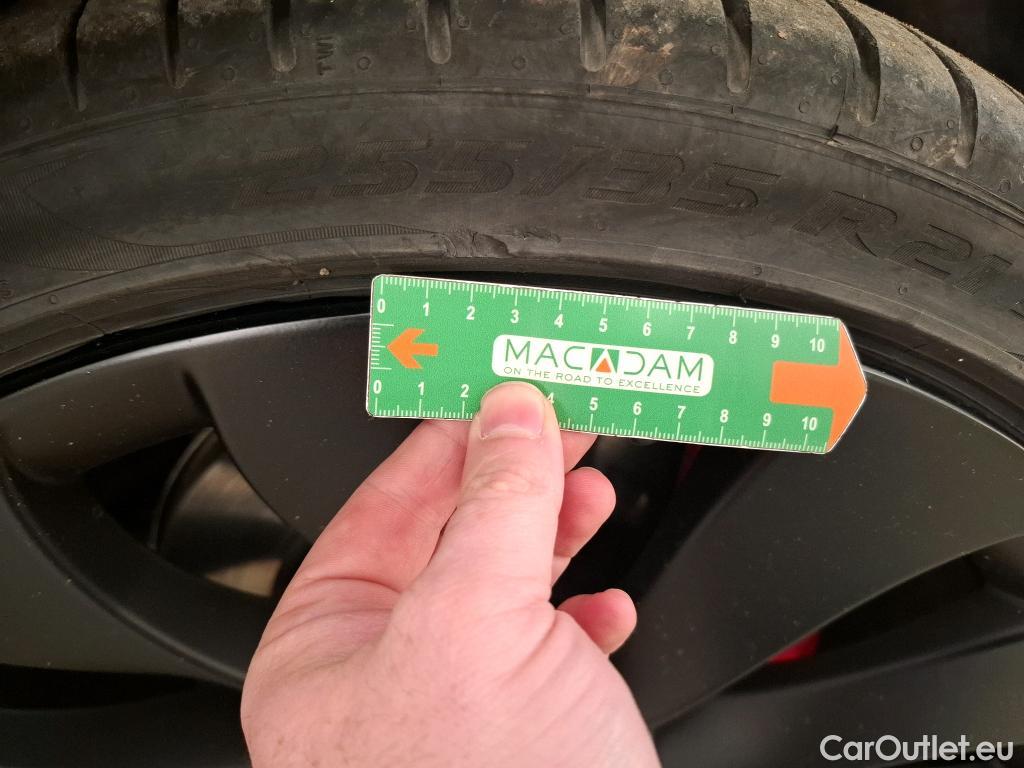  Tesla  Model Y TESLA  / 2020 / 5P / SUV Performance Dual Motor AWD #2