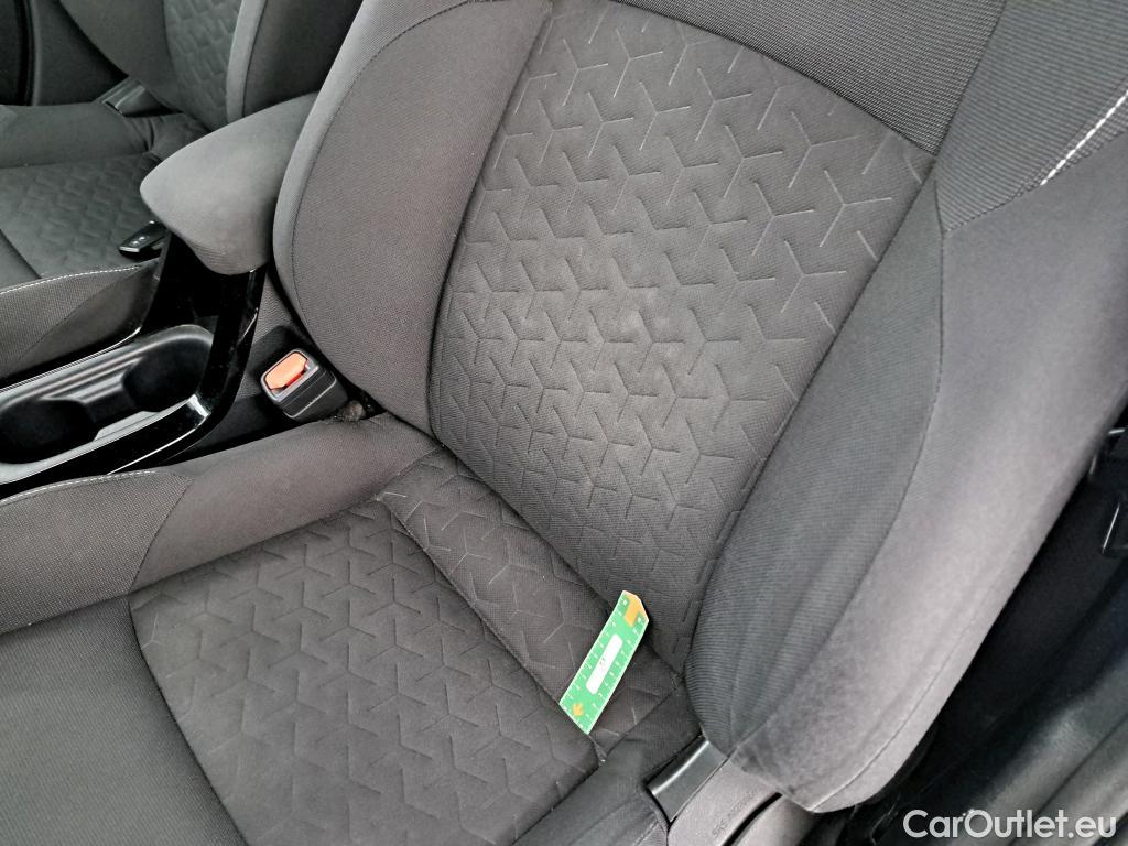  Toyota  Corolla TOYOTA  / 2018 / 5P / Berline Hybride 122h Dynamic Business Stage Acad #21