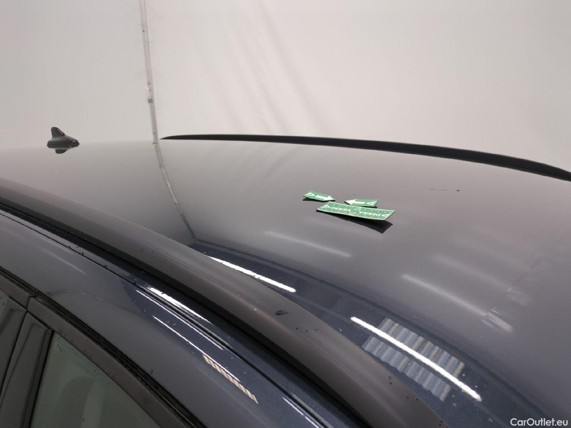  Seat  Leon SEAT  Sportstourer / 2020 / 5P / Break 1.0 eTSI 110 DSG S&S Style Business #43