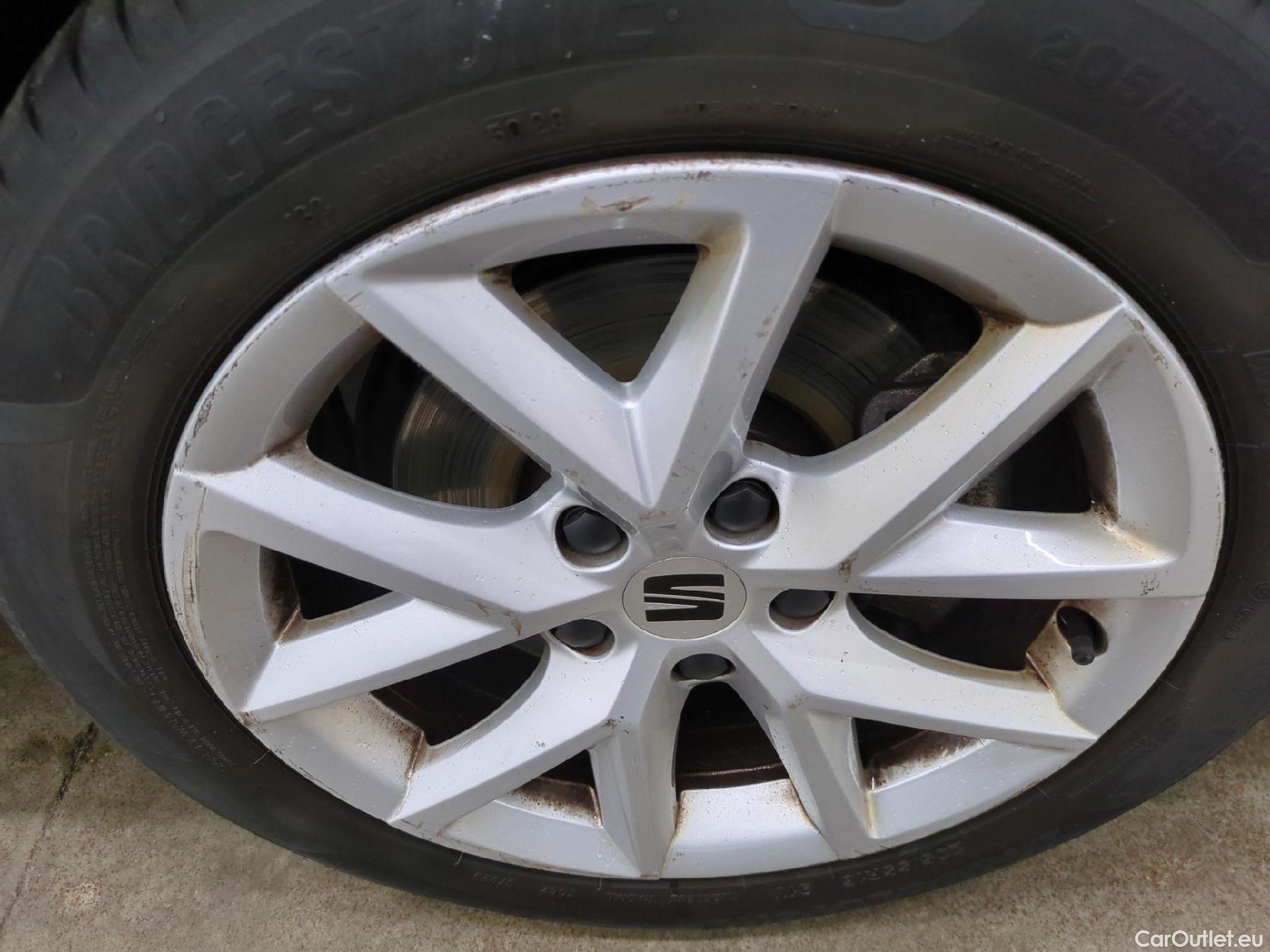  Seat  Leon SEAT  Sportstourer / 2020 / 5P / Break 1.0 eTSI 110 DSG S&S Style Business #19