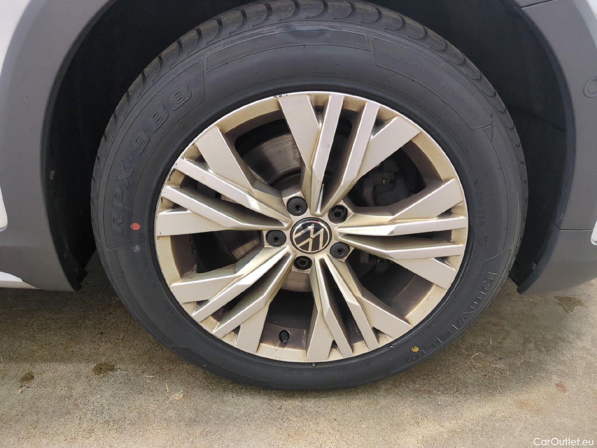  Volkswagen  Passat  Break Alltrack 4Motion 2.0 TDI 200CV BVA7 E6d #44