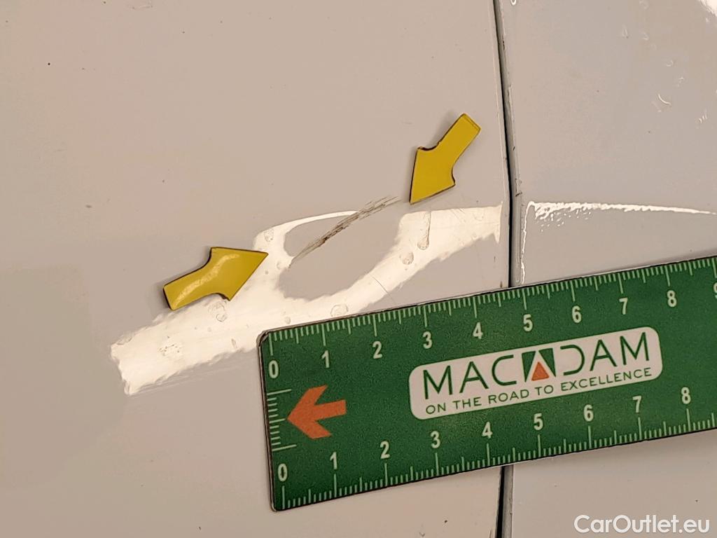  Toyota  Yaris TOYOTA  Hybride / 2019 / 5P / Berline Hybride 116h France Business Stage Acad #8