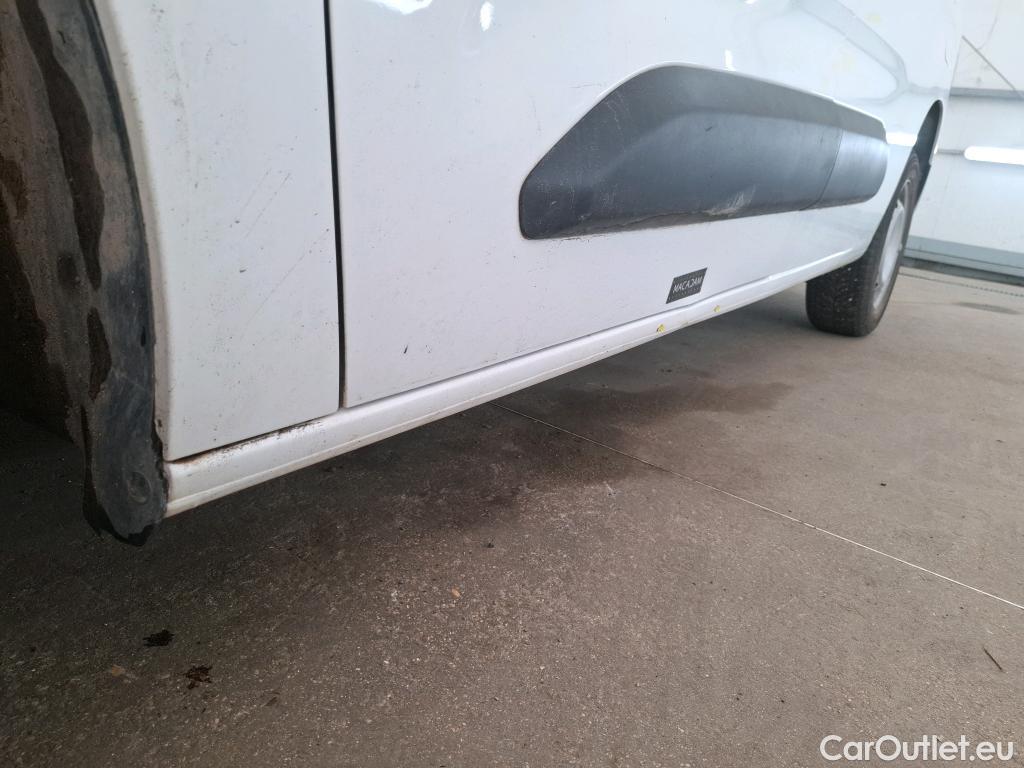  Citroen  Berlingo  Fourgon Club XL 950 1.5 BlueHDi 100CV BVM6 E6d #17