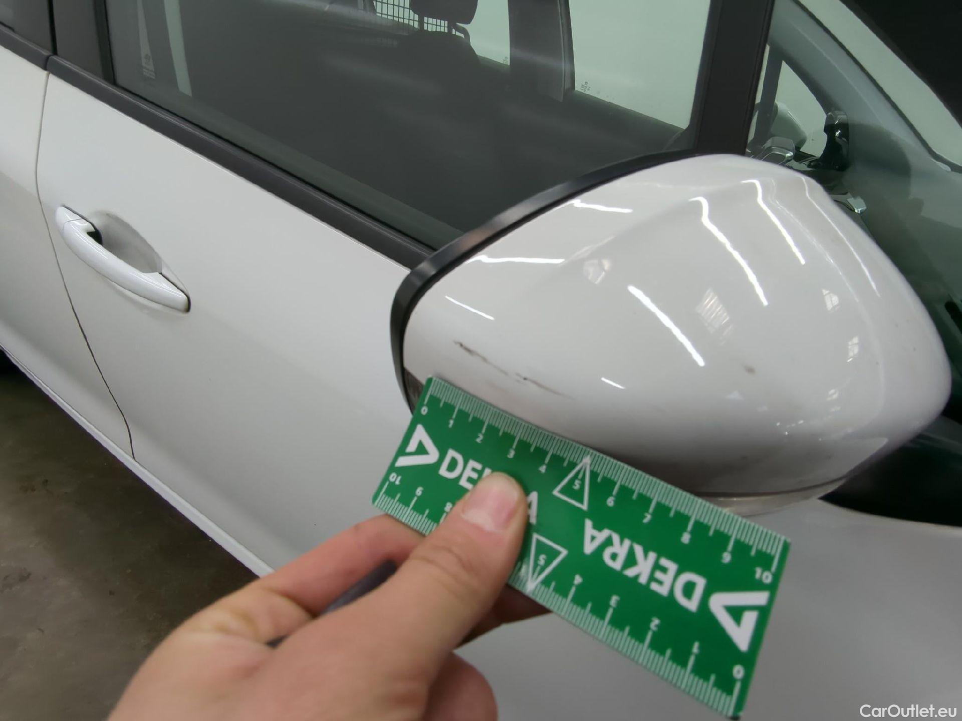  Peugeot  208  Affaire Premium 1.5 HDi 100CV BVM5 E6dT #14