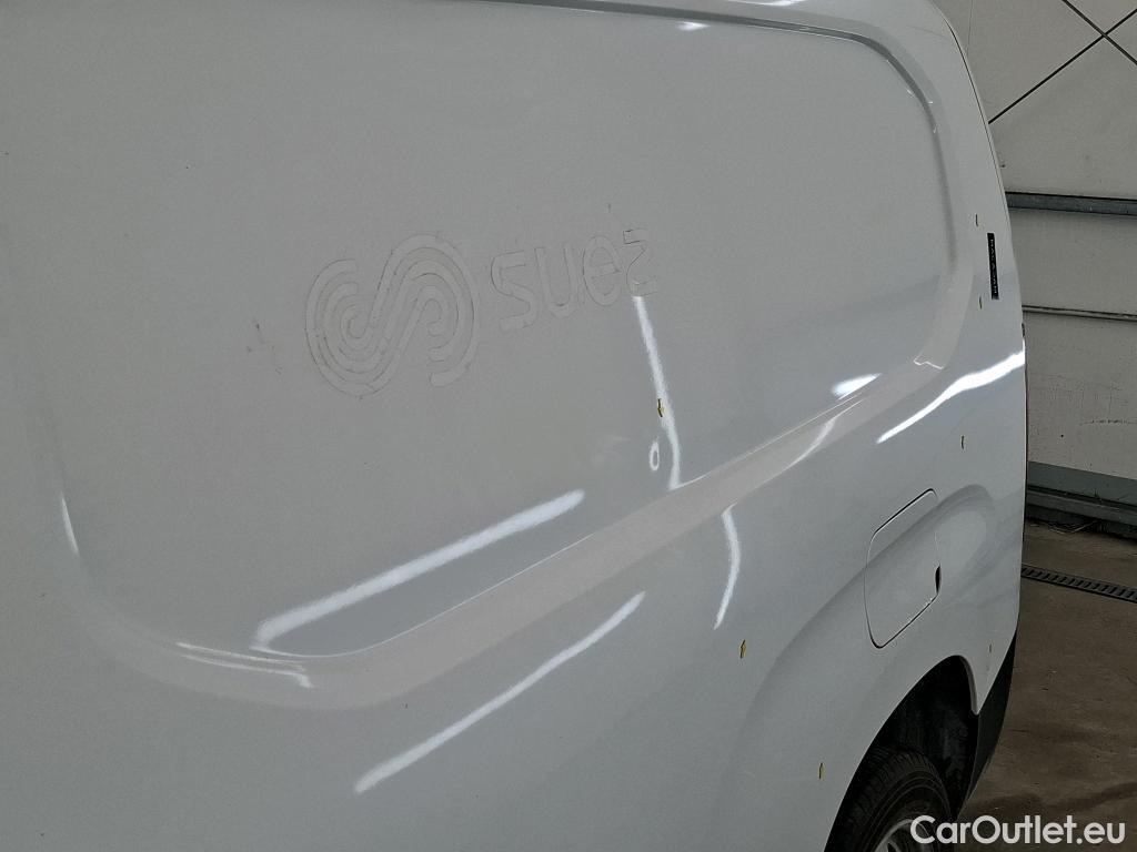  Citroen  Berlingo  Fourgon Club XL 950 1.5 BlueHDi 100CV BVM6 E6d #8