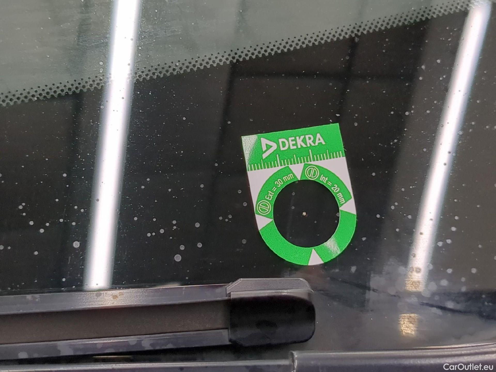  Peugeot  208  Affaire Premium 1.5 HDi 100CV BVM5 E6dT #19