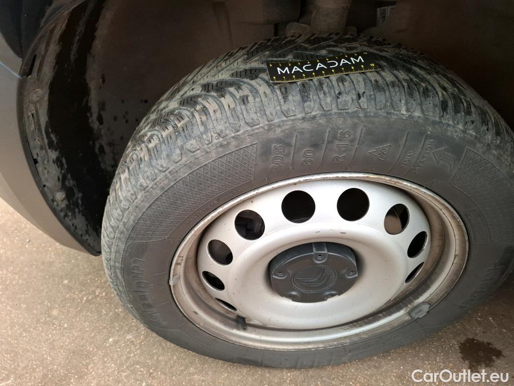  Citroen  Berlingo  Fourgon Club M 1000 1.5 BlueHDi 130CV BVA8 E6dT #34