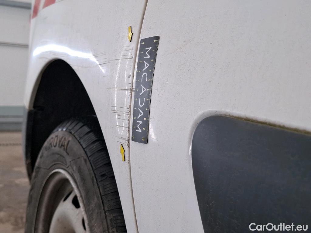  Citroen  Berlingo  Fourgon Club L1 (Court) 1.6 BlueHDi 100CV BVM5 E6 #4