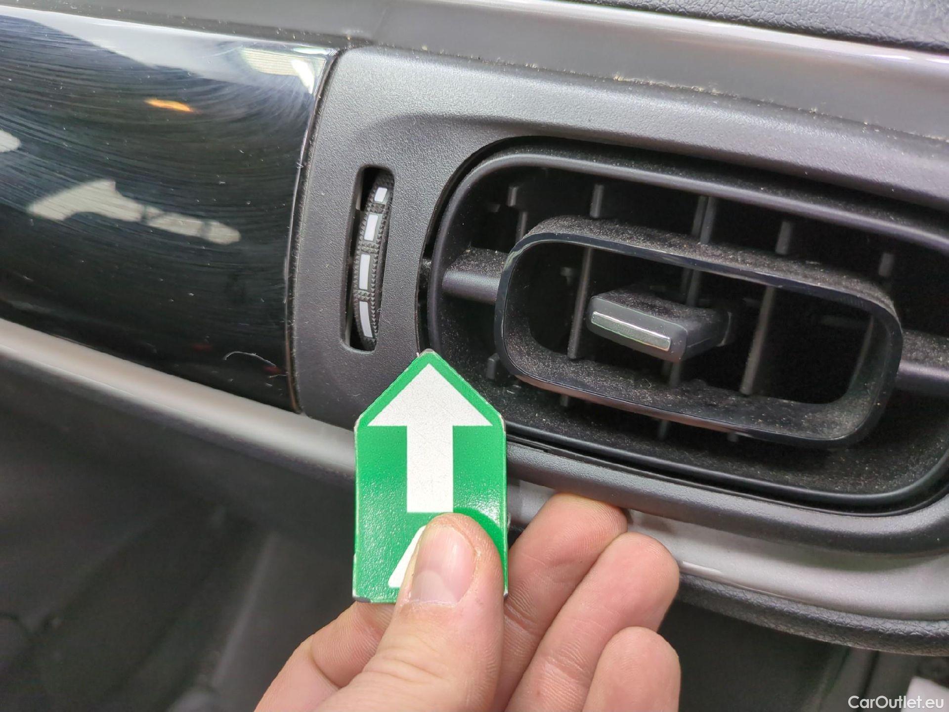  Citroen  C3  Société Feel 1.5 BlueHDI 100CV BVM6 E6dT #3