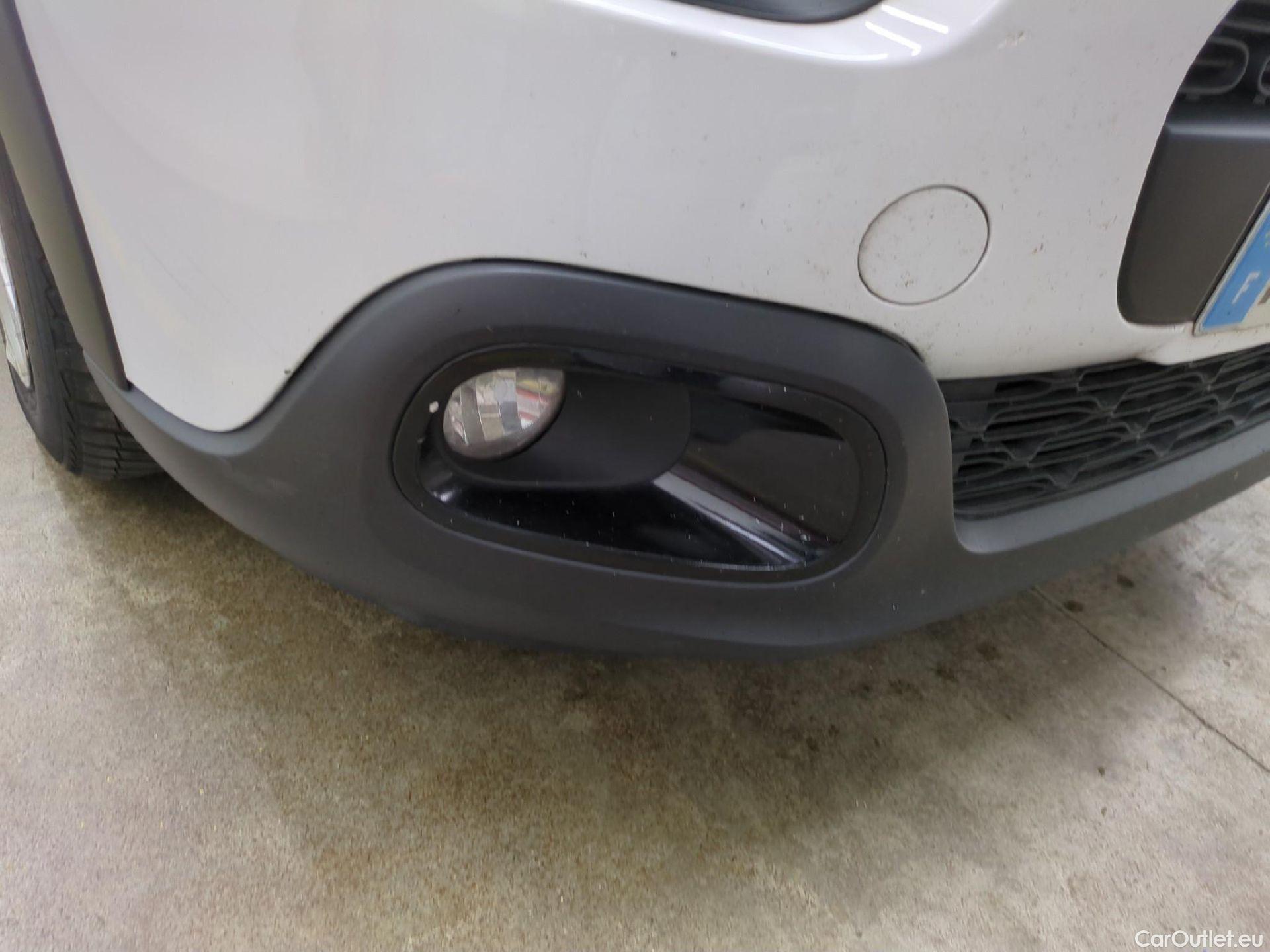  Citroen  C3  Société Feel 1.5 BlueHDI 100CV BVM6 E6dT #14