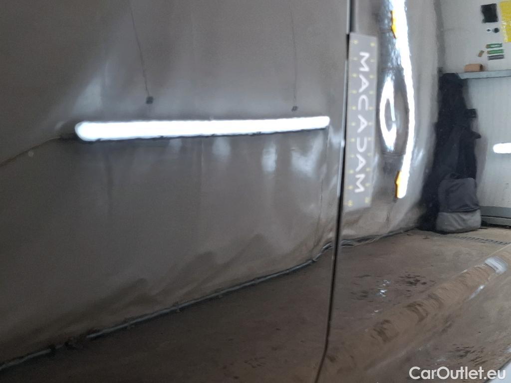  Citroen  Berlingo  Fourgon Club M 1000 1.5 BlueHDi 130CV BVA8 E6dT #11