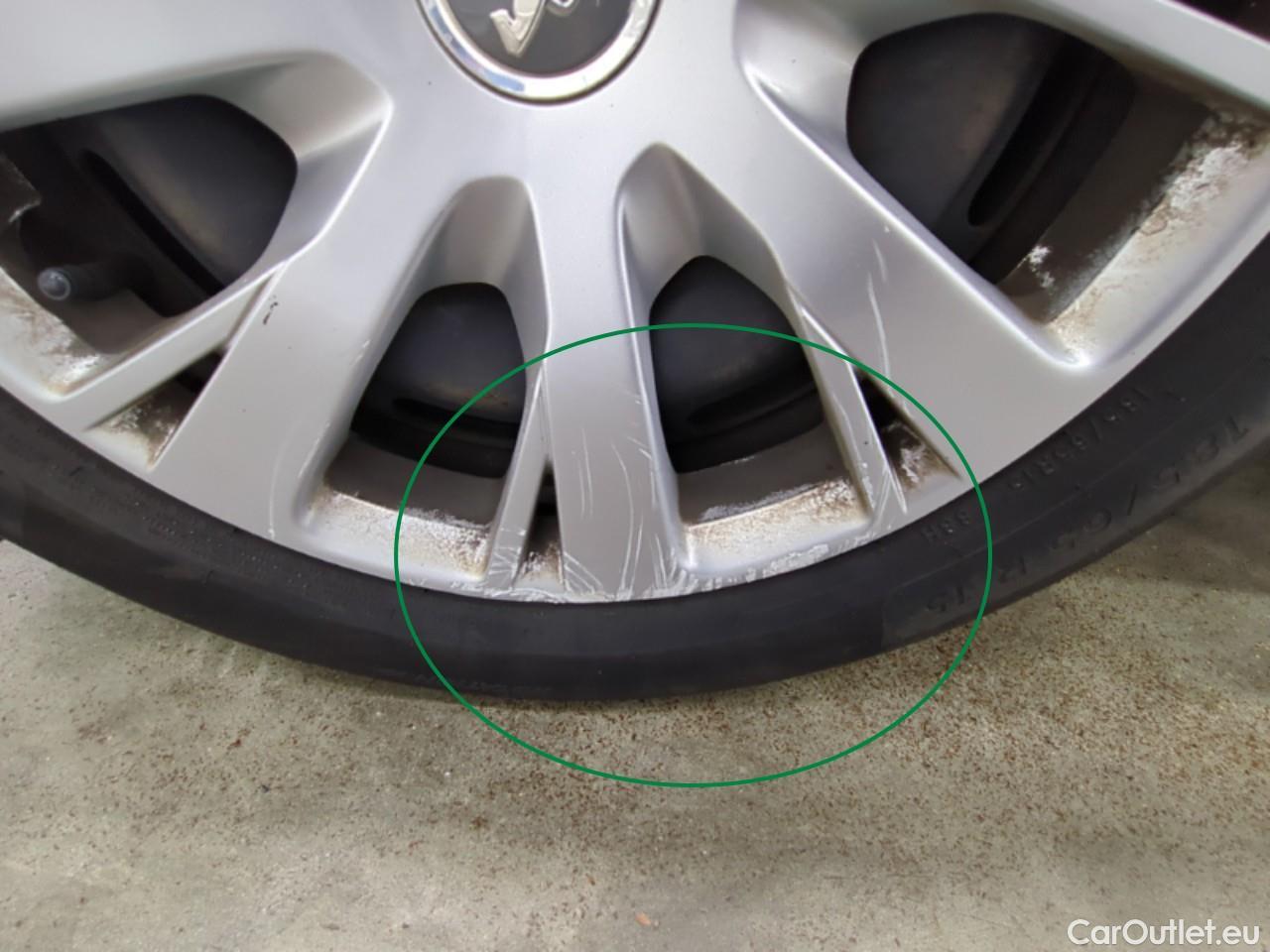  Peugeot  208 PEUGEOT  Affaire VU 5p Berline BlueHDi 100 S&S PREMIUM PACK #9