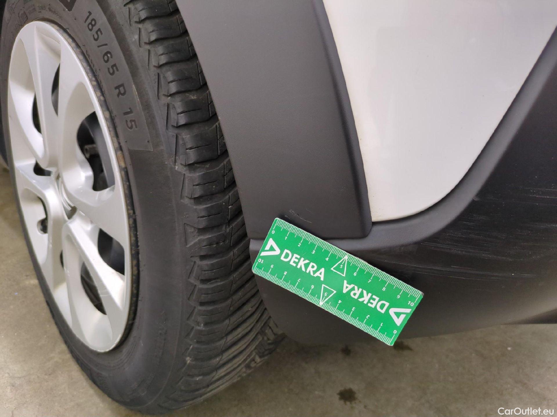  Citroen  C3  Société Feel 1.5 BlueHDI 100CV BVM6 E6dT #29