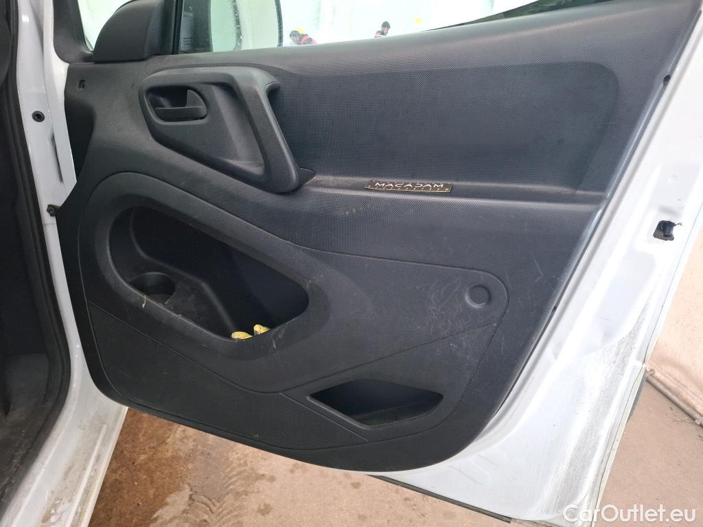  Citroen  Berlingo  Fourgon Club L1 (Court) 1.6 BlueHDi 100CV BVM5 E6 #17