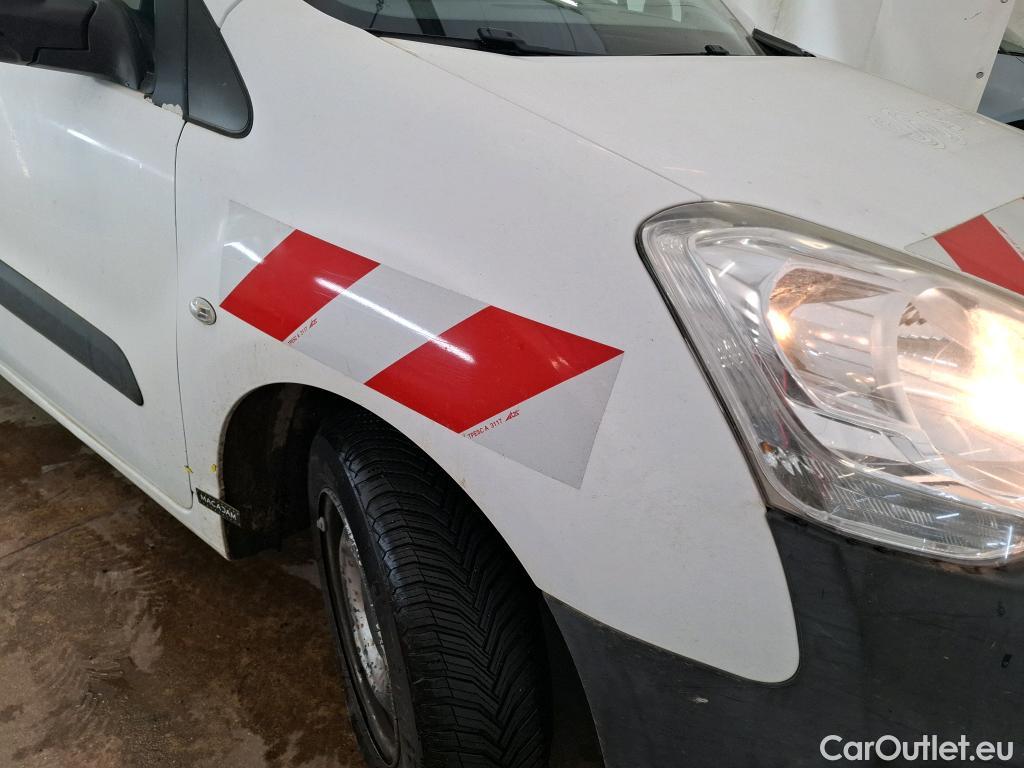  Citroen  Berlingo  Fourgon Club L1 (Court) 1.6 BlueHDi 100CV BVM5 E6 #21