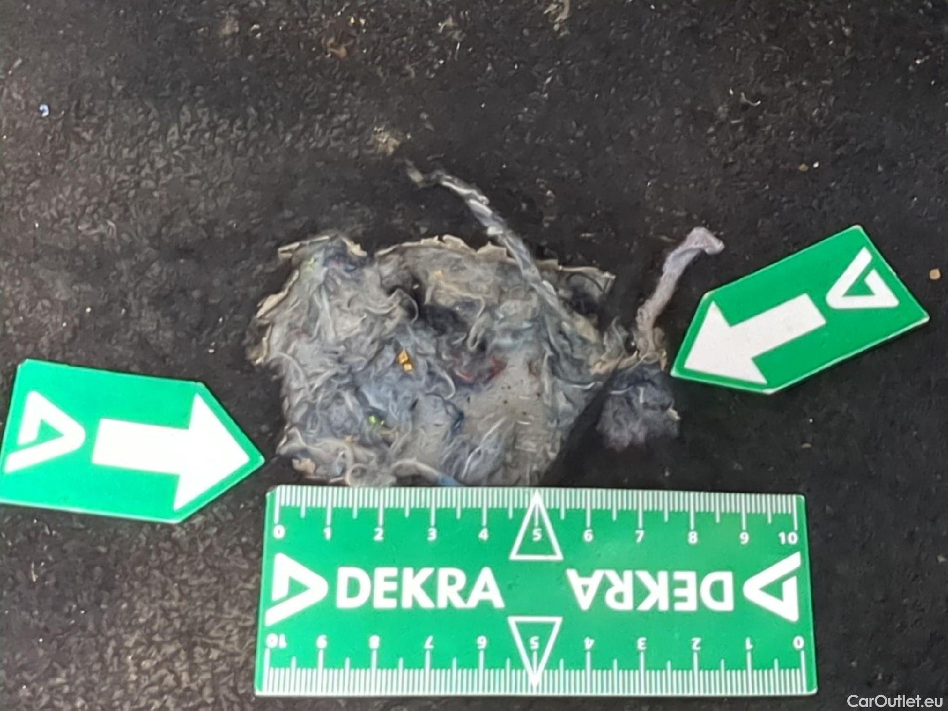  Peugeot  208  Affaire Premium 1.5 HDi 100CV BVM5 E6dT #3