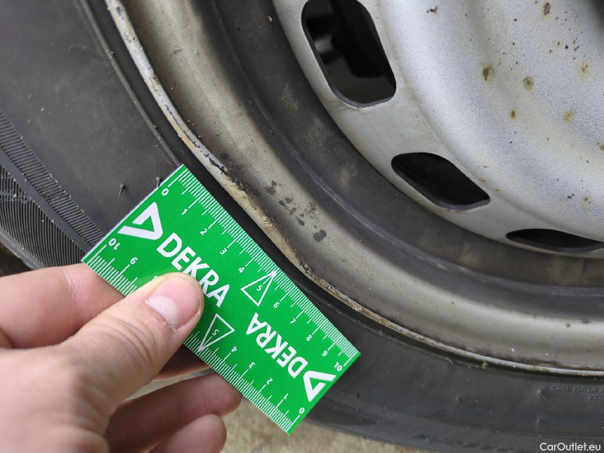  Citroen  Berlingo  Fourgon Club M 650 1.5 BlueHDi 100CV BVM6 E6d #19