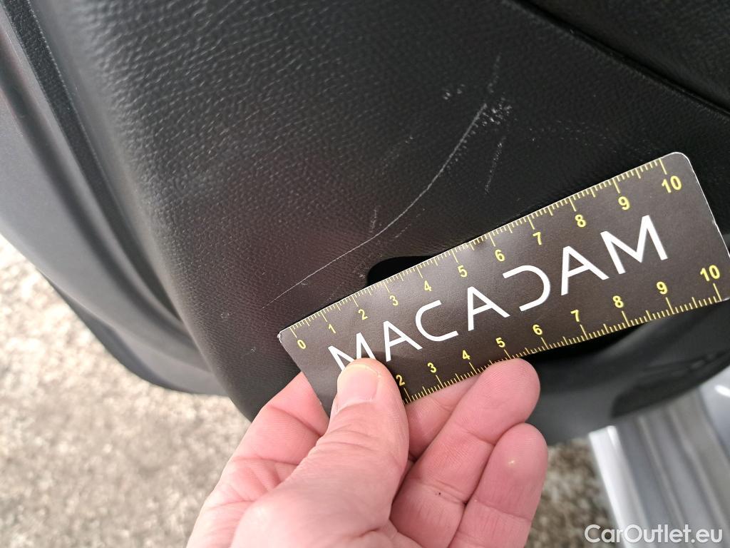  Peugeot  208  Premium 1.5 HDi 100CV BVM6 E6d #12