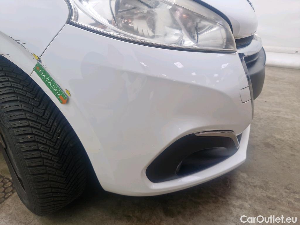  Peugeot  208  Affaire Premium Pack 1.5 HDi 100CV BVM6 E6dT #21