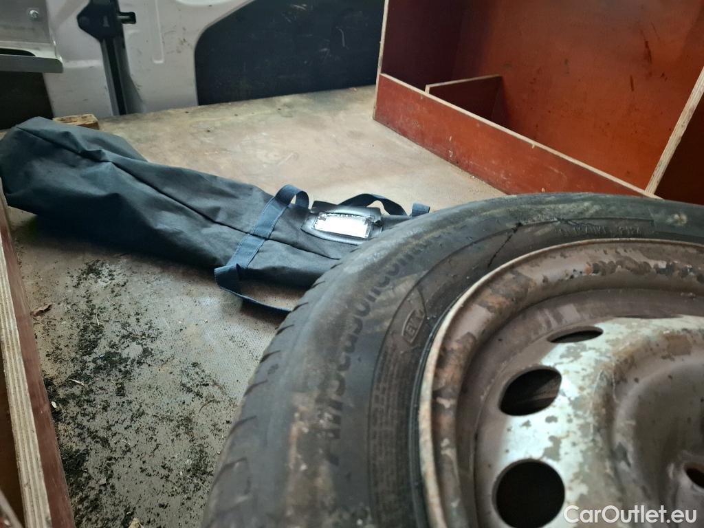  Citroen  Berlingo  Fourgon Club L1 (Court) 1.6 BlueHDi 100CV BVM5 E6 #35