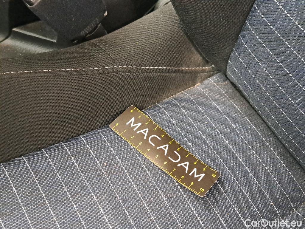  Peugeot  208  Premium 1.5 HDi 100CV BVM6 E6d #17