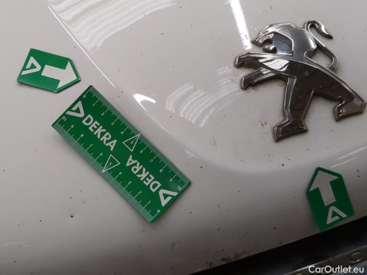  Peugeot  208  Affaire Premium 1.5 HDi 100CV BVM5 E6dT #25