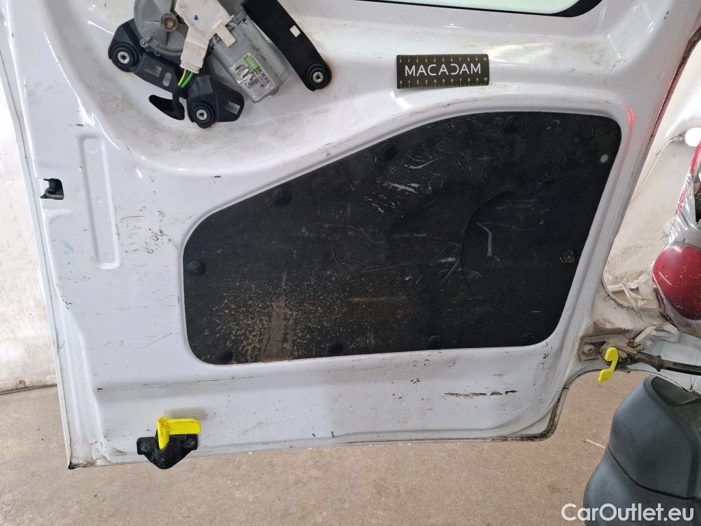  Citroen  Berlingo  Fourgon Club L1 (Court) 1.6 BlueHDi 100CV BVM5 E6 #24