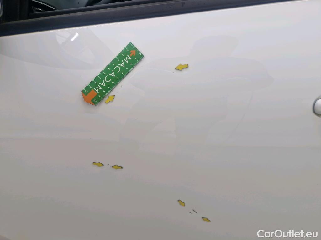  Peugeot  208  Affaire Premium Pack 1.5 HDi 100CV BVM6 E6dT #2