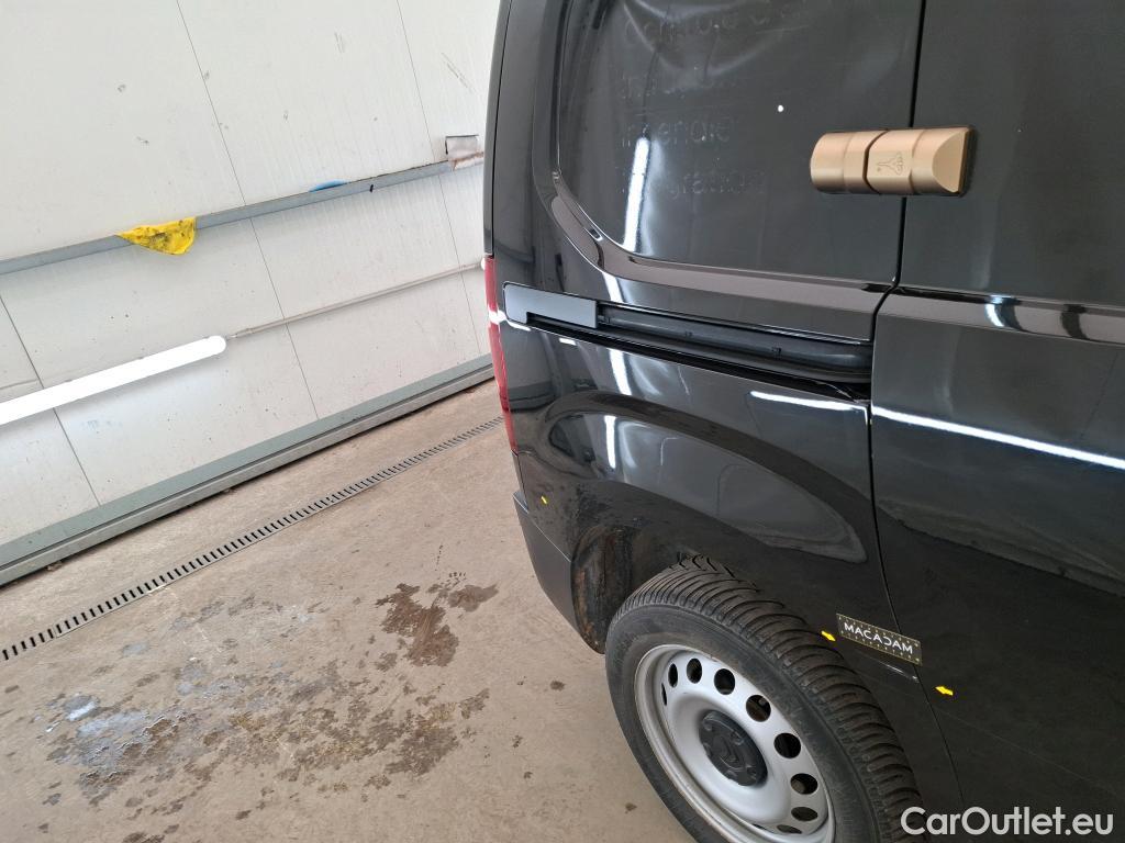  Citroen  Berlingo  Fourgon Club M 1000 1.5 BlueHDi 130CV BVA8 E6dT #17