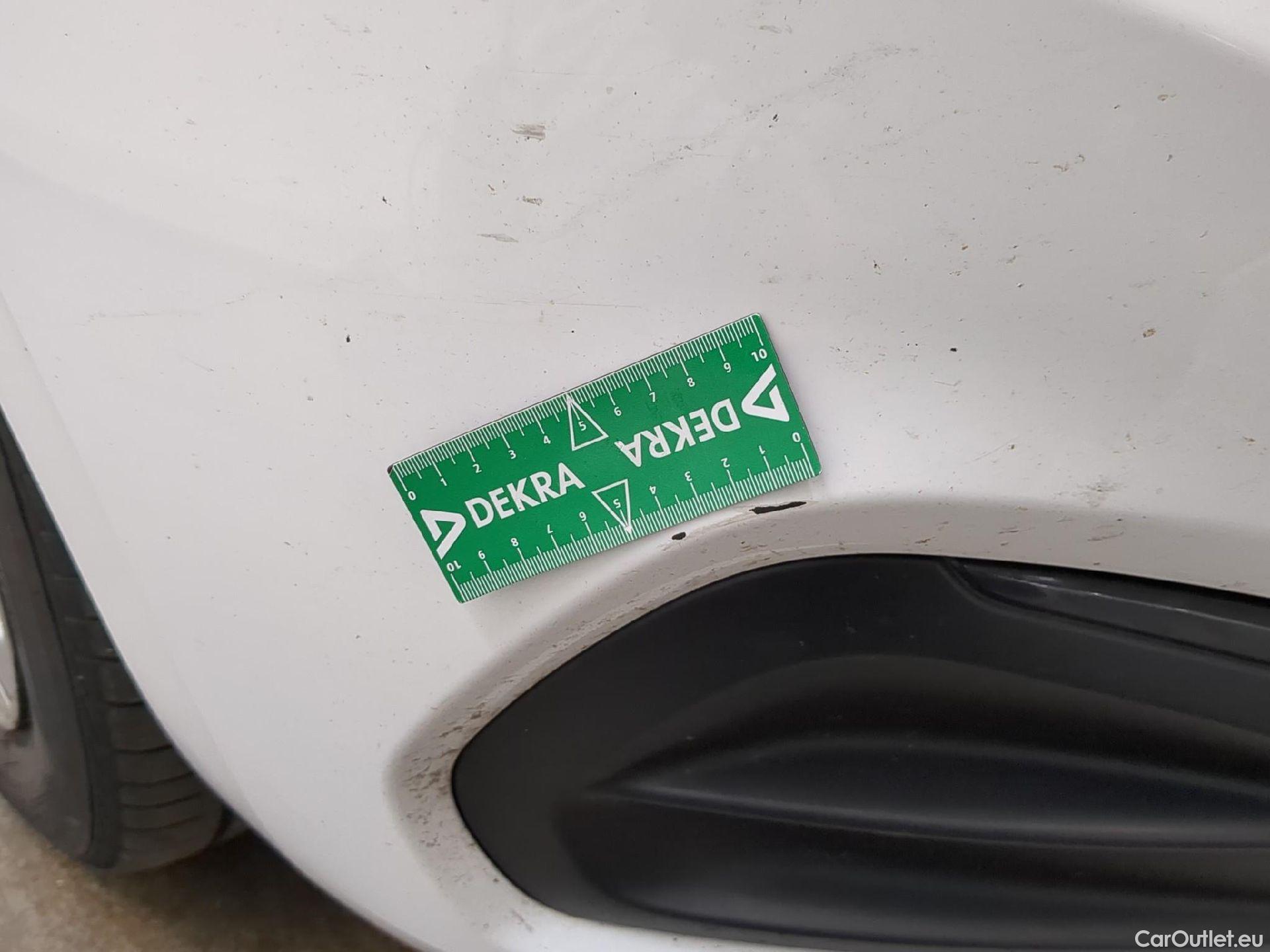  Peugeot  208  Affaire Premium 1.5 HDi 100CV BVM5 E6dT #22