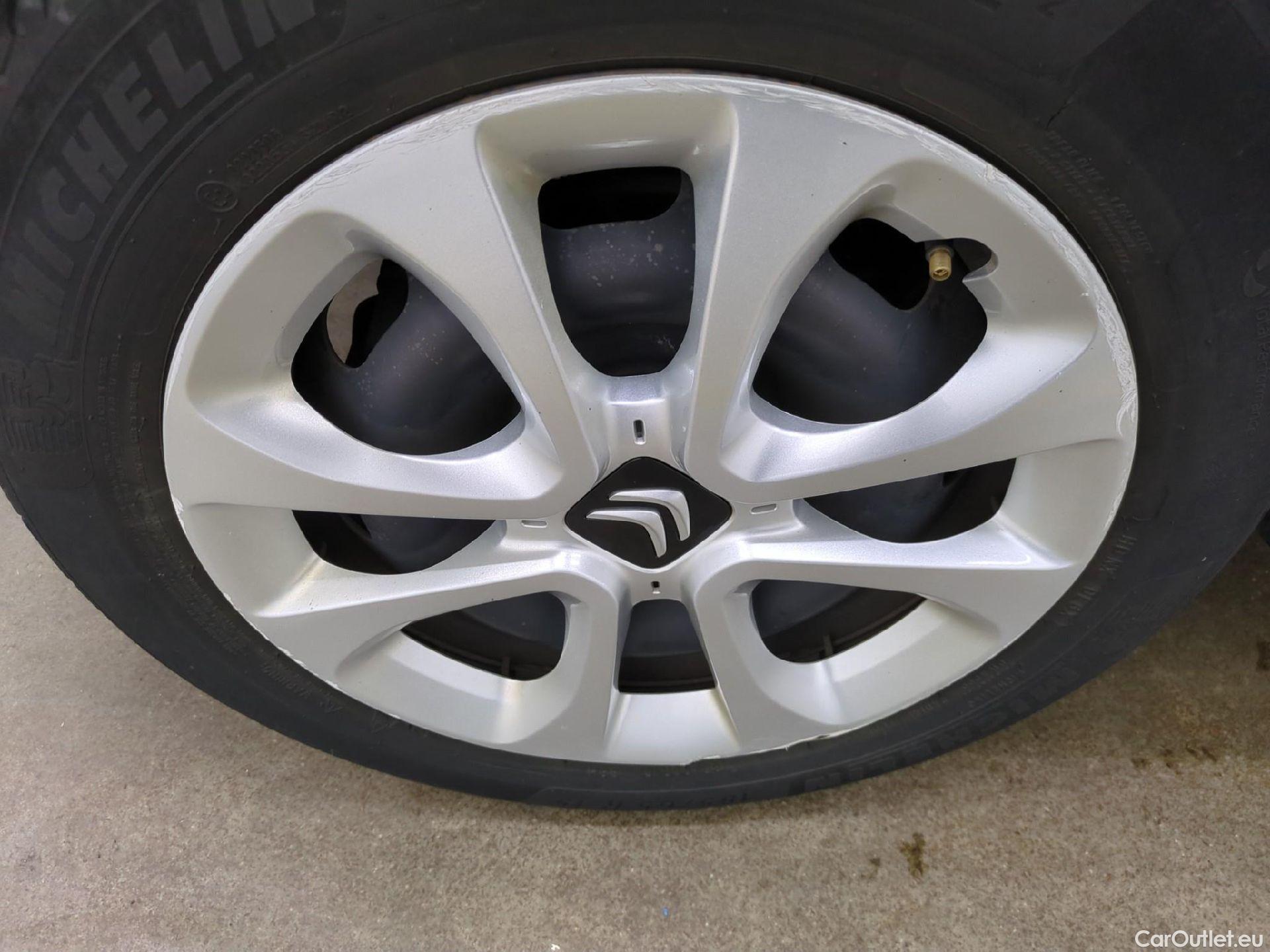  Citroen  C3  Société Feel 1.5 BlueHDI 100CV BVM6 E6dT #10