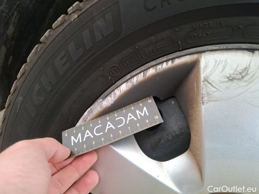  Renault  Kangoo RENAULT  Express / 2013 / 4P / Fourgonnette Extra R-Link dCi 90 #39