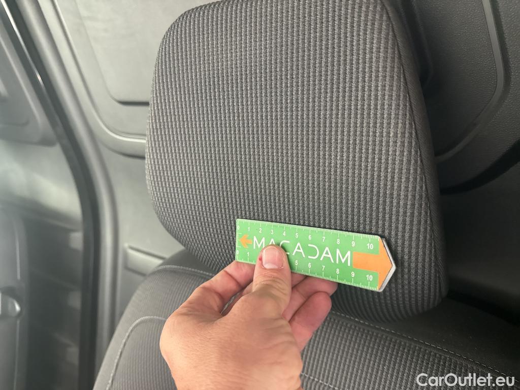  Renault  Kangoo RENAULT  / 2021 / 4P / Fourgonnette GD CONFORT - BLUE DCI 95 #17