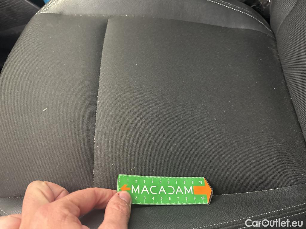  Renault  Kangoo RENAULT  / 2021 / 4P / Fourgonnette GD CONFORT - BLUE DCI 95 #18