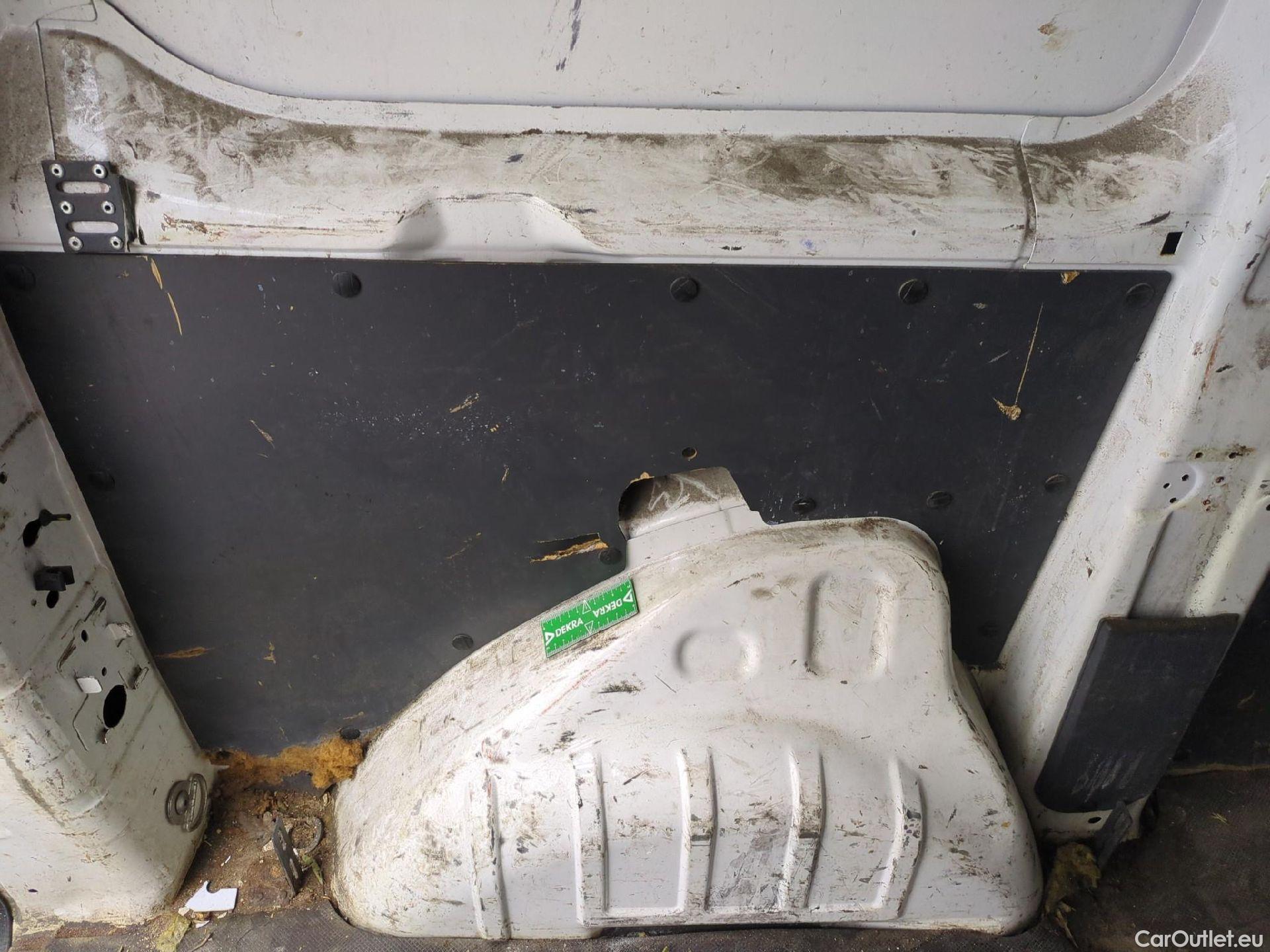  Peugeot  Expert  Fourgon  Fourgon L1H1 Pack CD Clim 1.6 90CV BVM5 #18