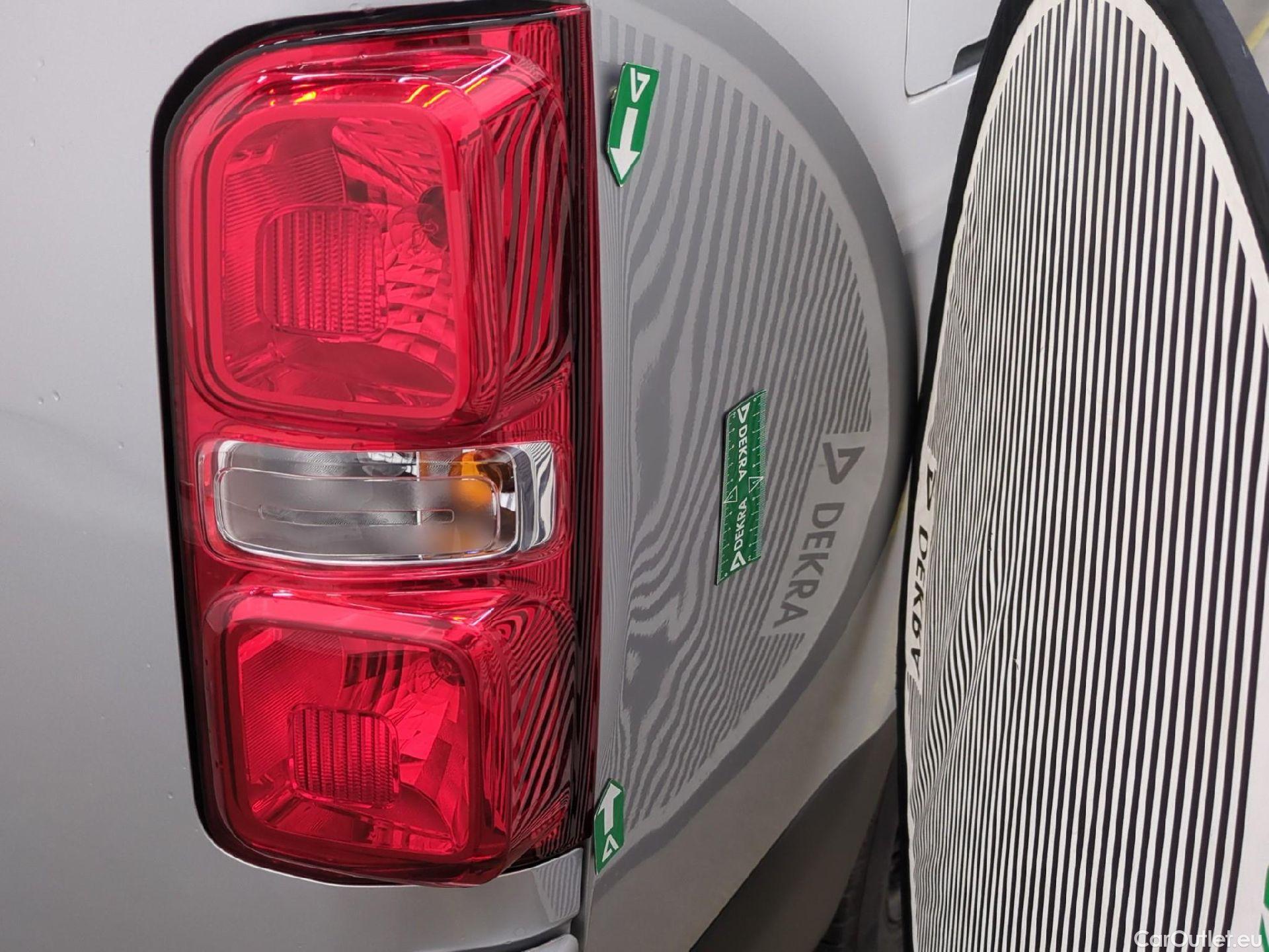  Peugeot  Expert PEUGEOT  VU 4p Fourgon 2.0 BlueHDi 120 S&S Long Premium Pack #20