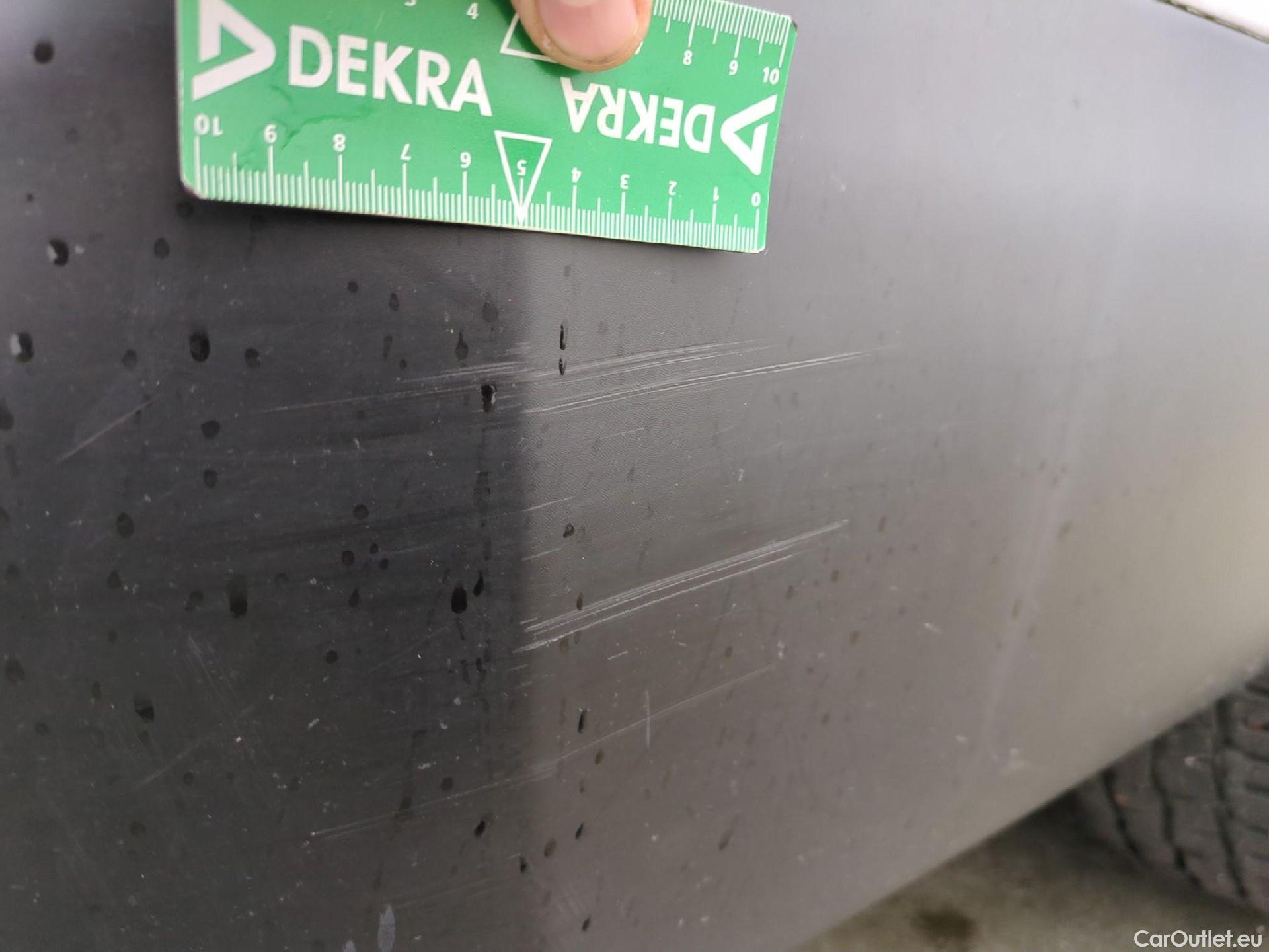  Peugeot  Expert PEUGEOT  VU 4p Fourgon 2.0 BlueHDi 120 S&S Long Premium Pack #76