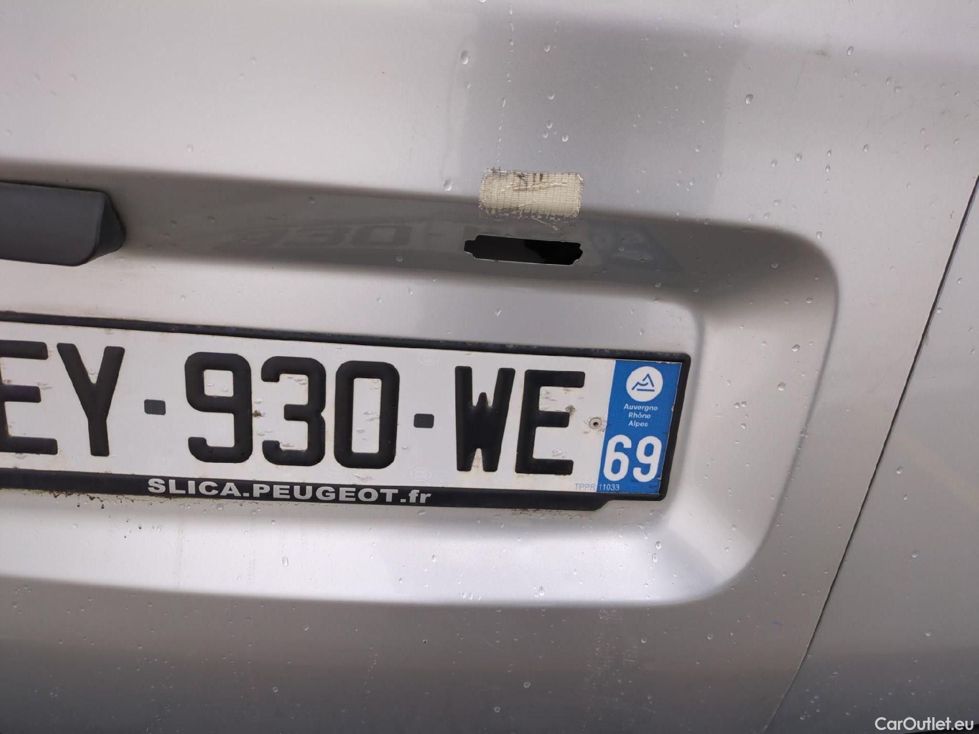  Peugeot  Expert PEUGEOT  VU 4p Fourgon 2.0 BlueHDi 120 S&S Long Premium Pack #10