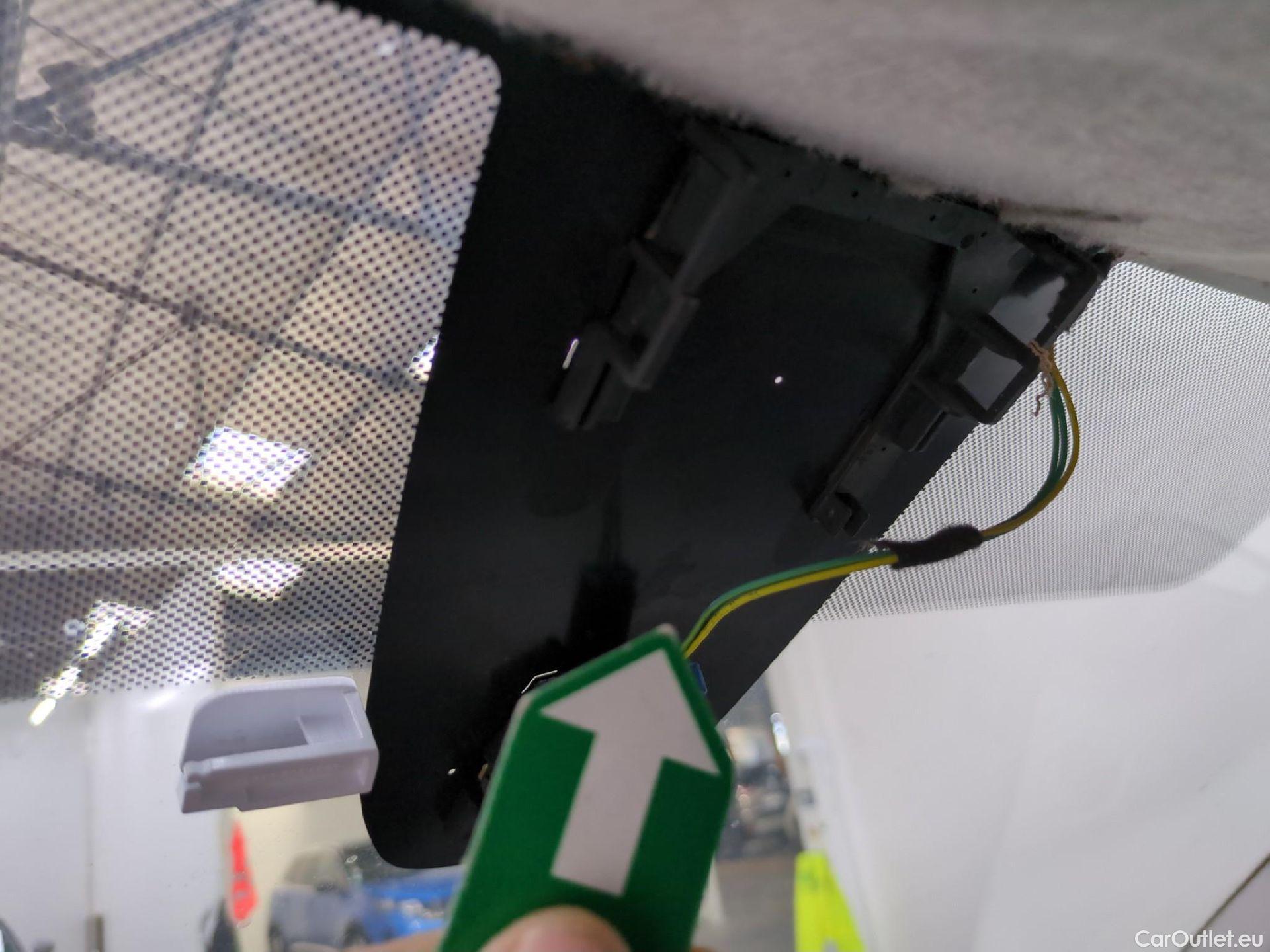  Peugeot  Expert PEUGEOT  VU 4p Fourgon 2.0 BlueHDi 120 S&S Long Premium Pack #2